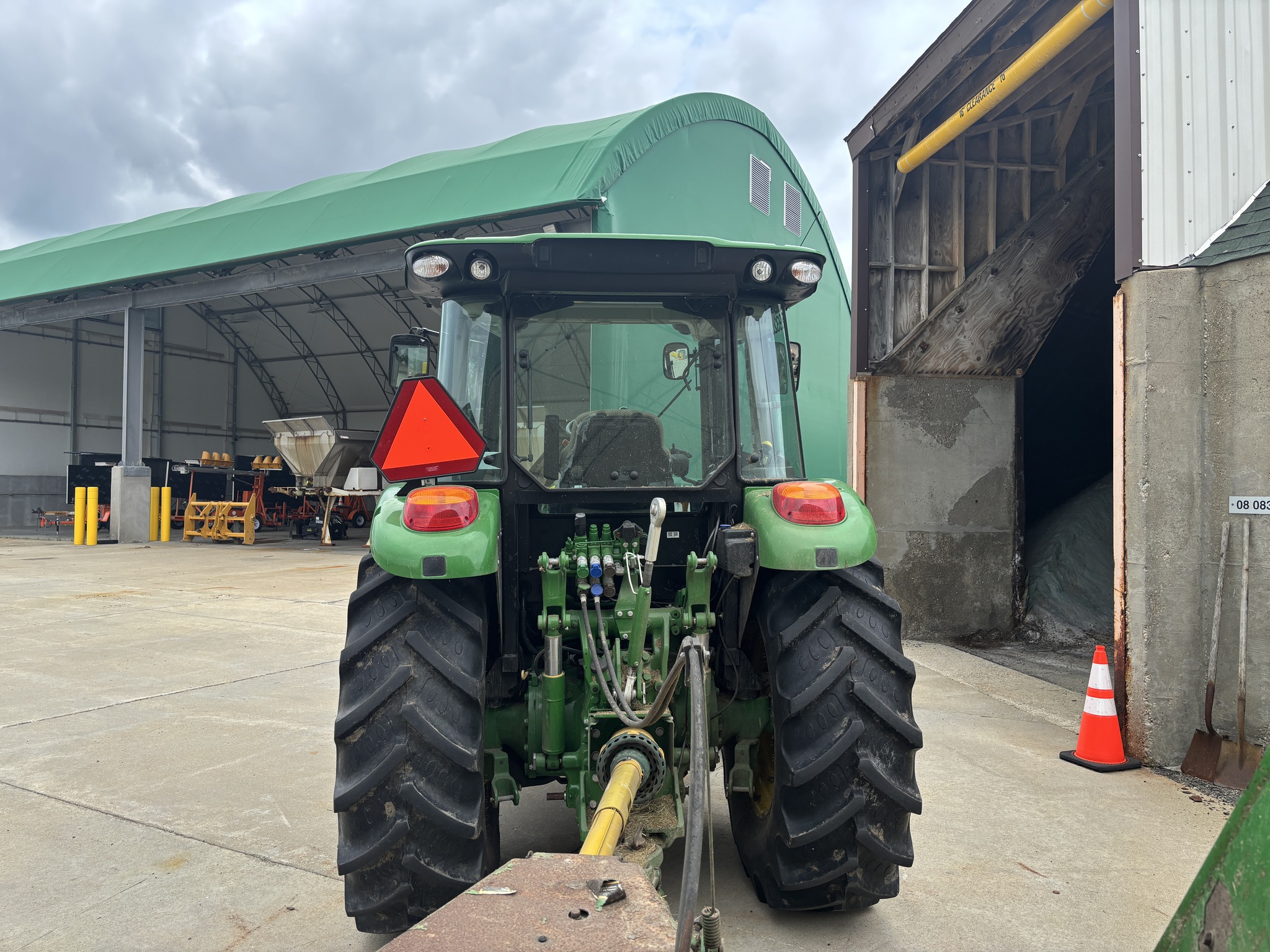 Used 2023 John Deere 5105M Utility Tractors at Koenig Equipment in Anna, OH - PhotoXL6