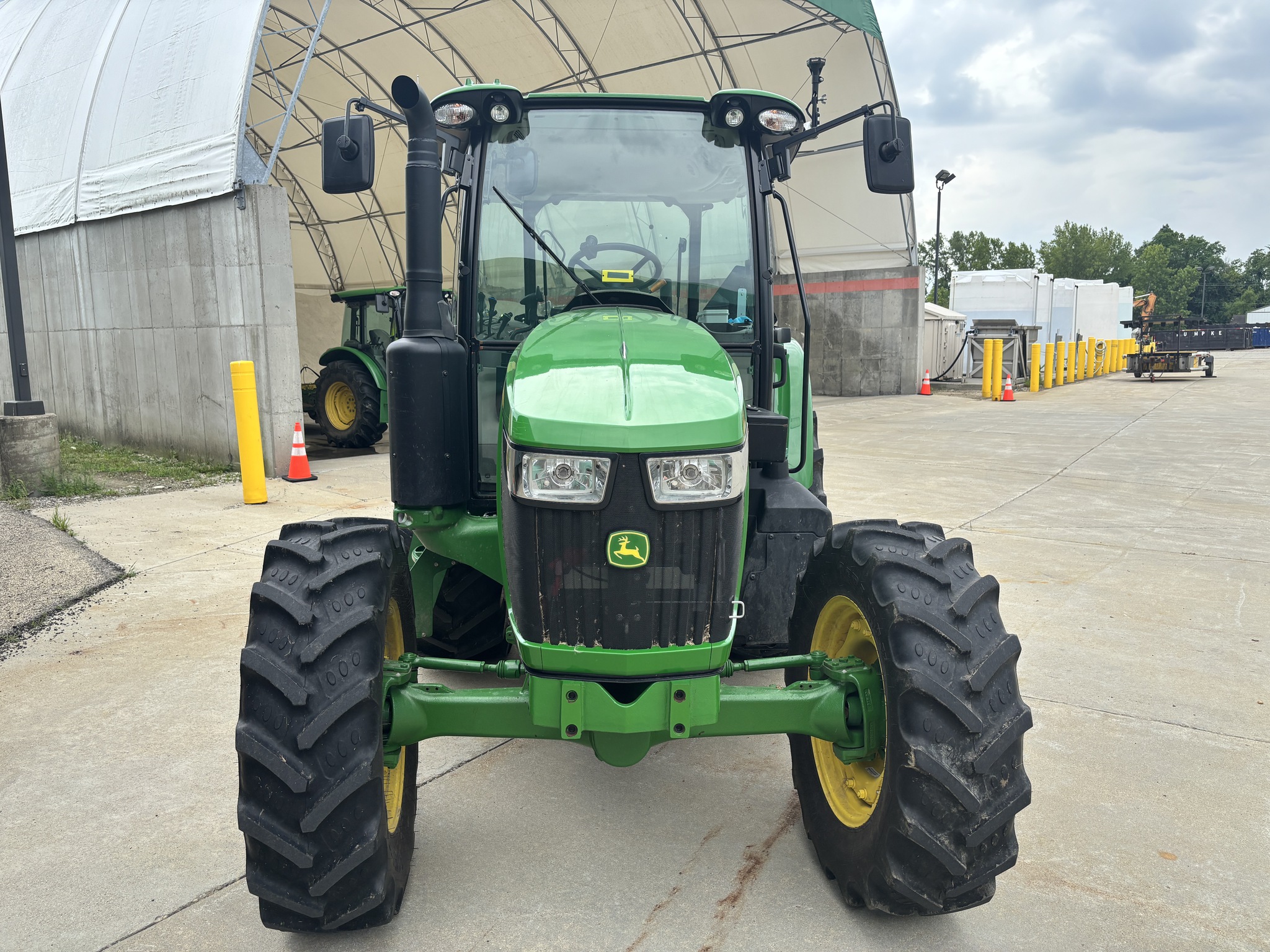 Used 2023 John Deere 5105M Utility Tractors at Koenig Equipment in Anna, OH - PhotoXL4