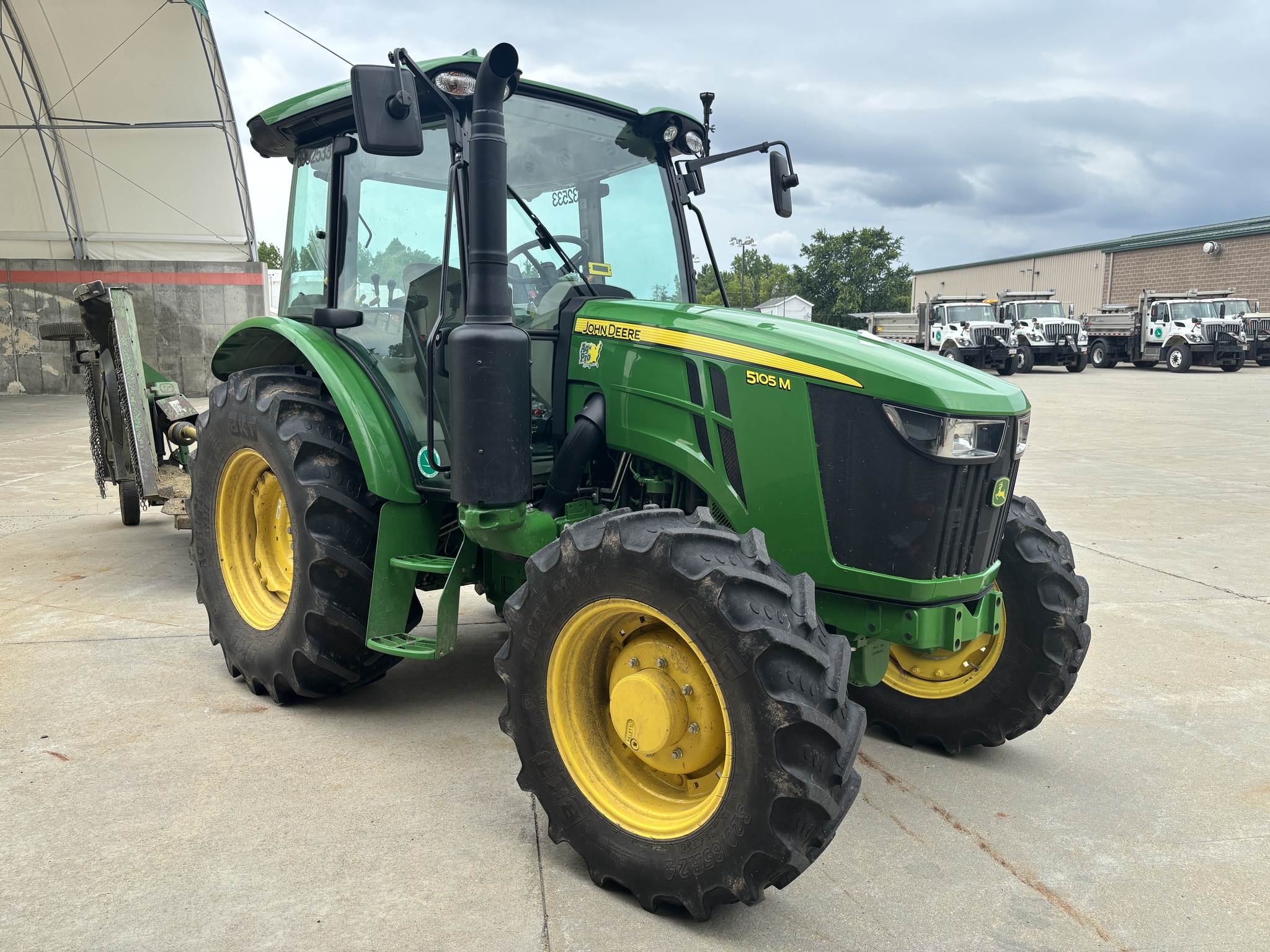 Used 2023 John Deere 5105M Utility Tractors at Koenig Equipment in Anna, OH - PhotoXL0