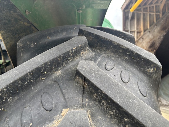 Used 2023 John Deere 5105M Utility Tractors at Koenig Equipment in Anna, OH - Photo16