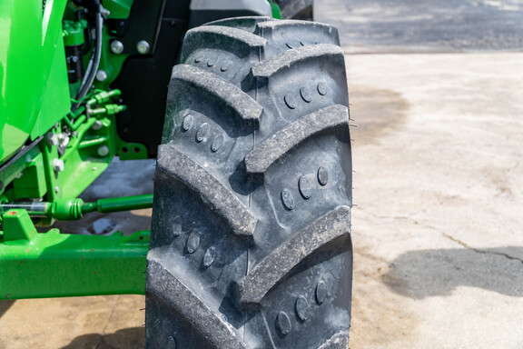 Used 2023 John Deere 5105M Utility Tractors at Koenig Equipment in Anna, OH - Photo12