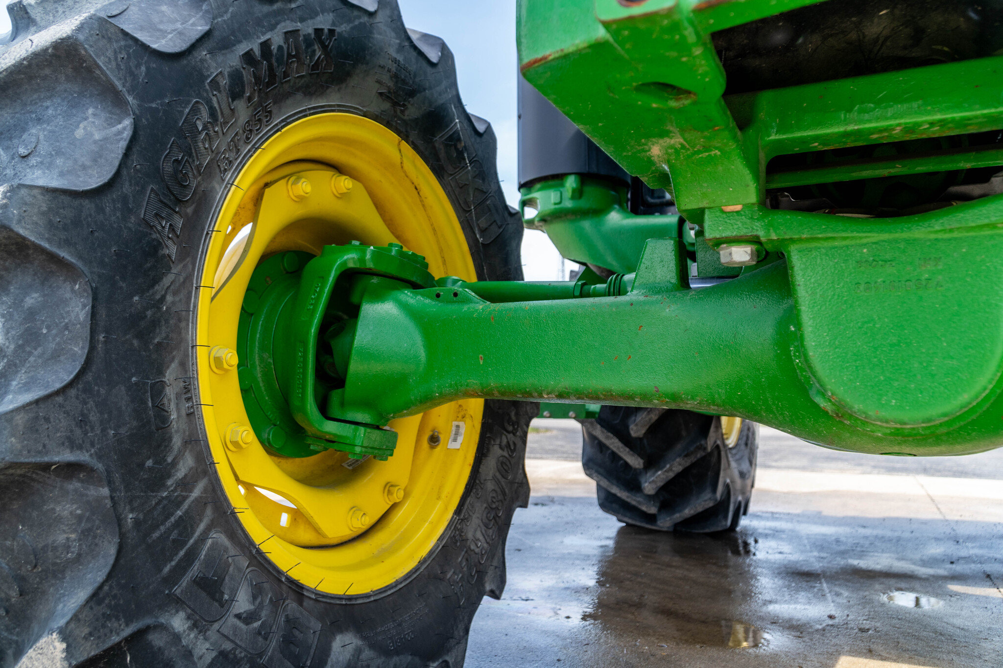Used 2023 John Deere 5105M Utility Tractors at Koenig Equipment in Anna, OH - PhotoXL15