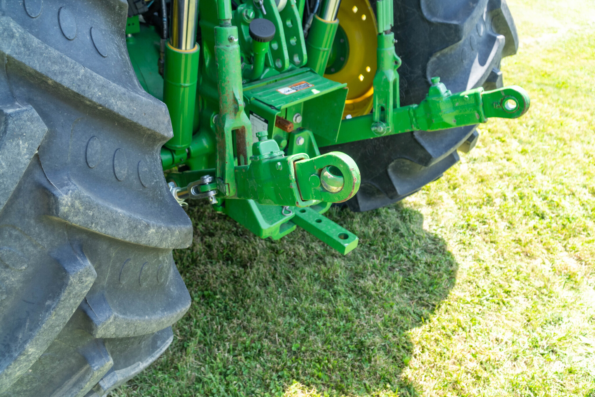 Used 2023 John Deere 5105M Utility Tractors at Koenig Equipment in Anna, OH - PhotoXL17