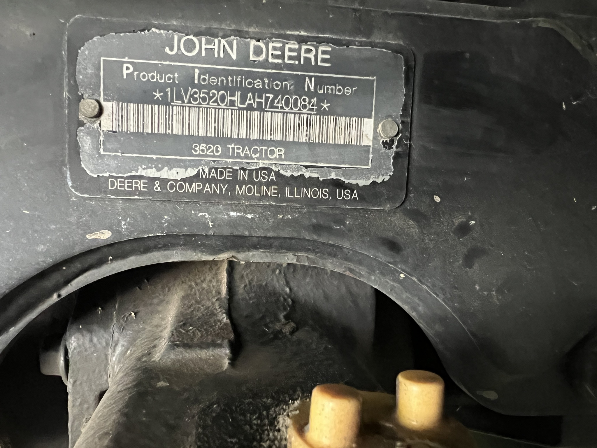 2011 John Deere 3520 Image 13