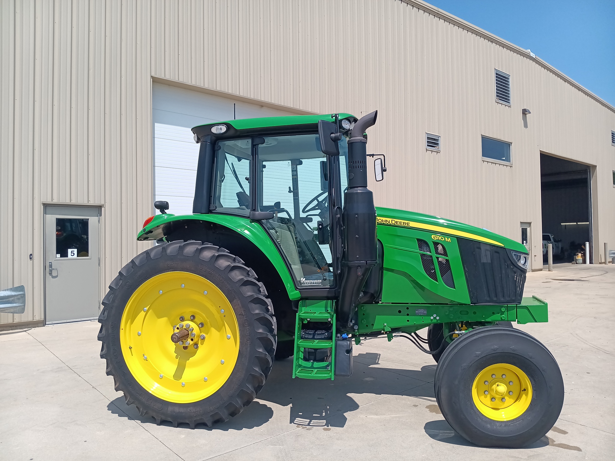 2023 John Deere 6110M Image 2