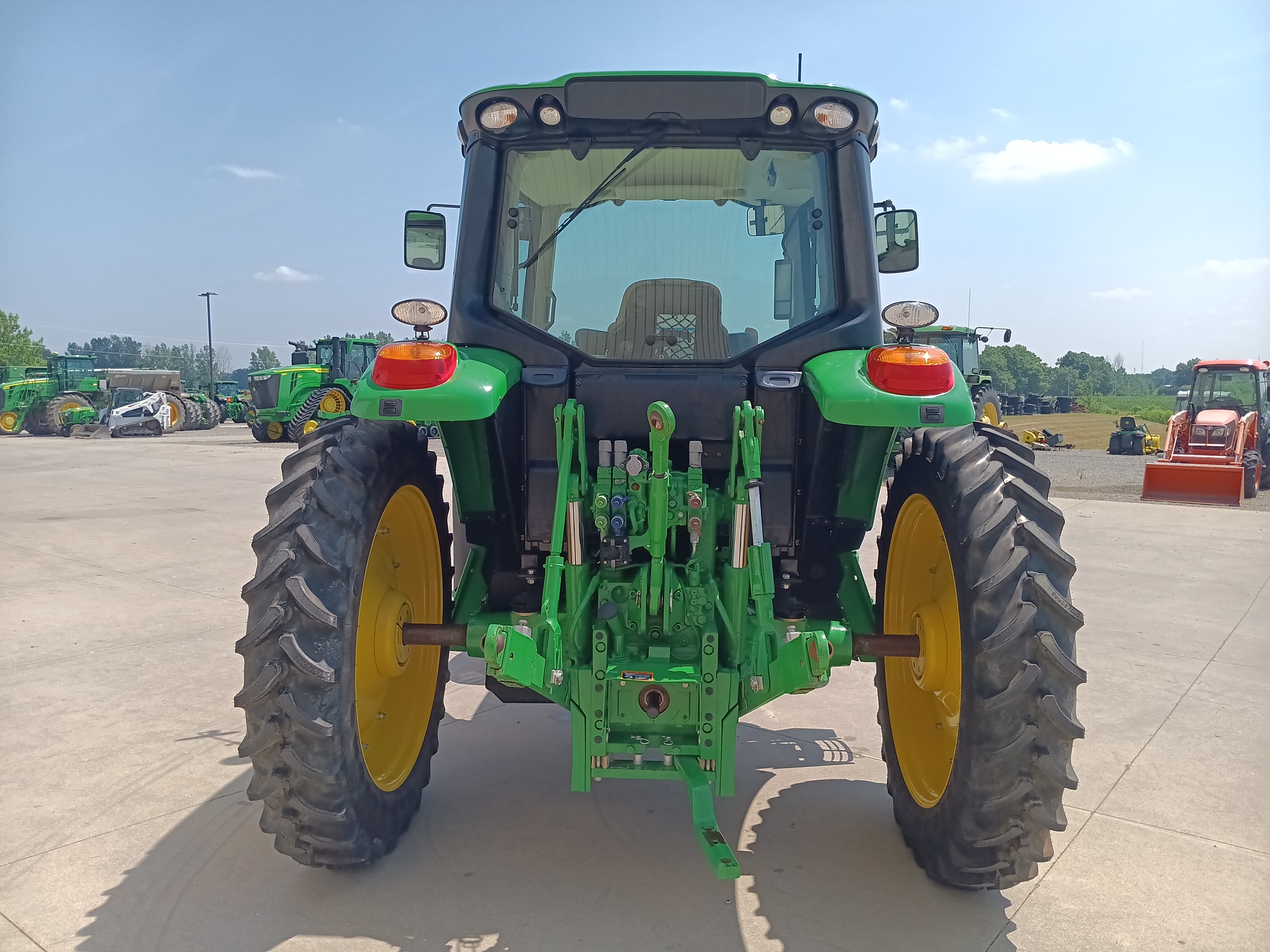 2023 John Deere 6110M Image 3
