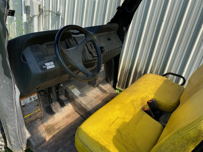 2021 John Deere XUV560E Image 4
