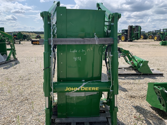 Photo of 2023 John Deere 540M