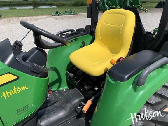 Photo of 2024 John Deere 3038E