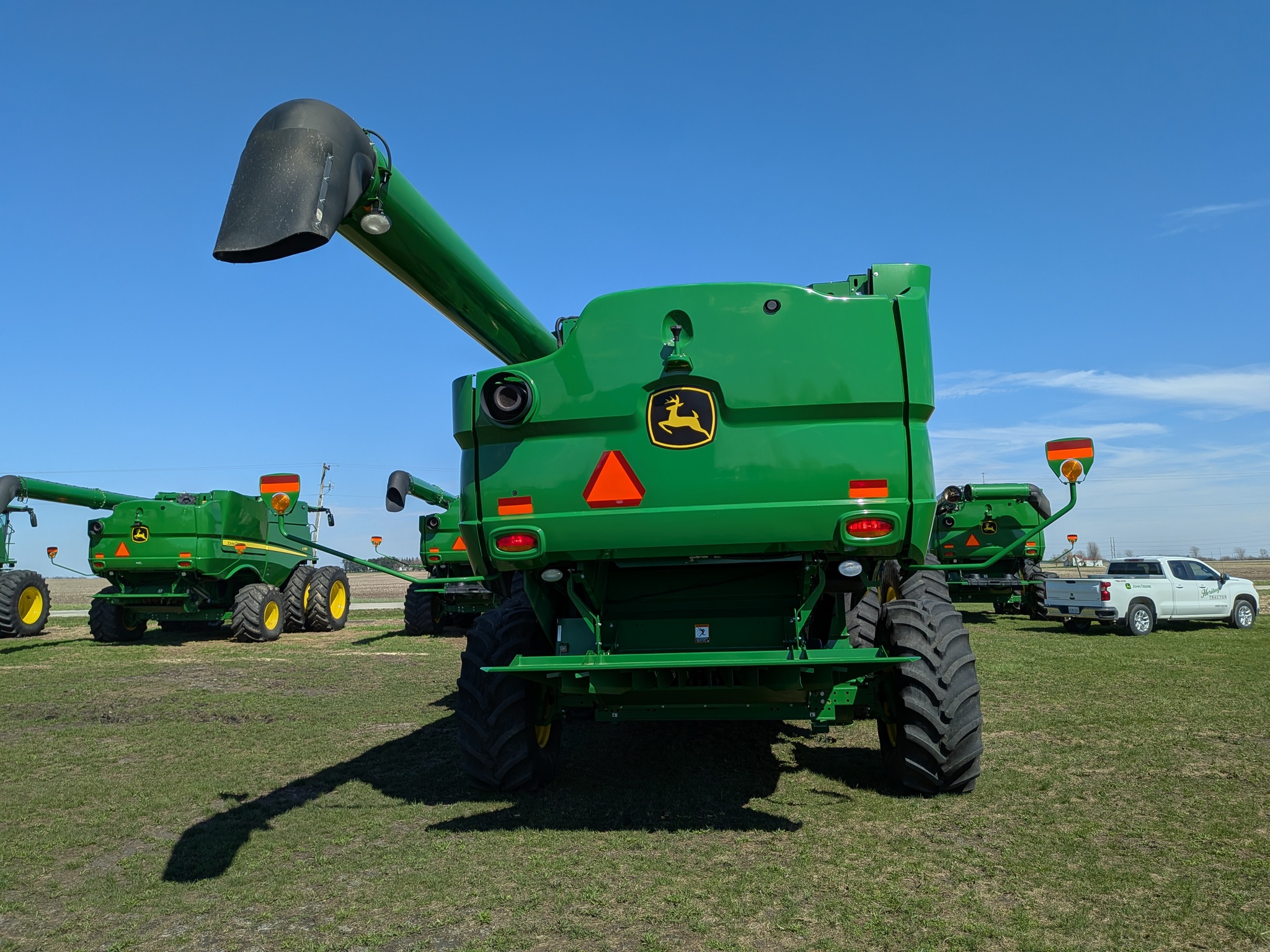  2022 John Deere S770 at Heritage Tractor in Galesburg, IL