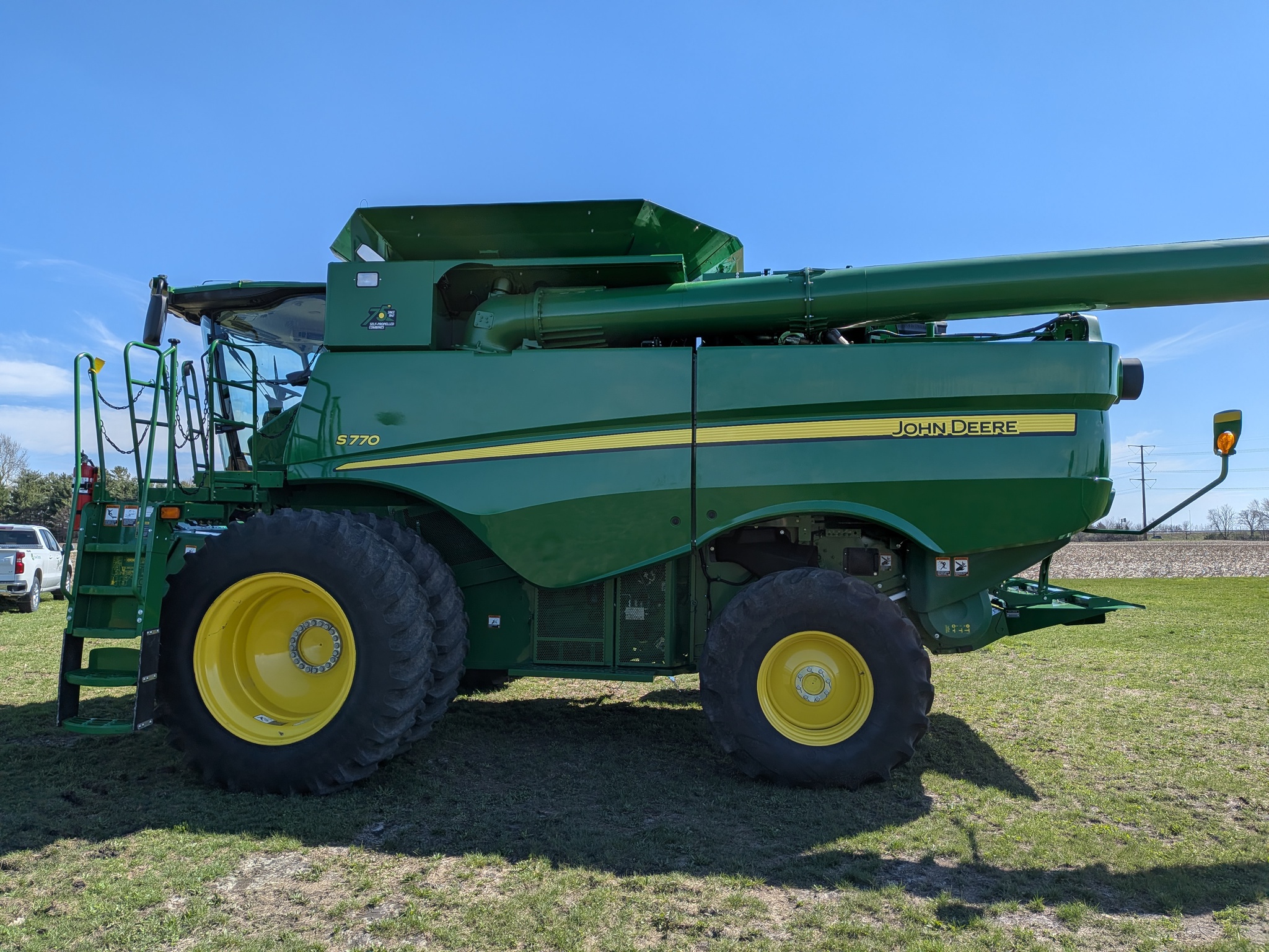  2022 John Deere S770 at Heritage Tractor in Galesburg, IL