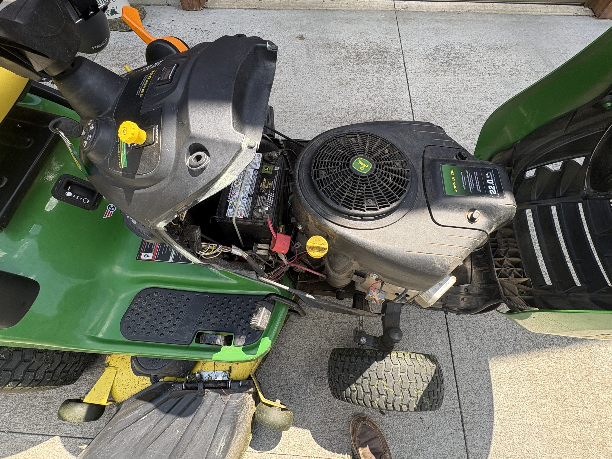 2016 John Deere D140 Image 7