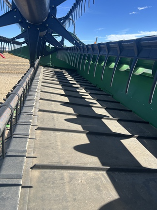 Used 2013 John Deere 635FD Combine Platforms at Horizon Ag & Turf in Lloydminster, AB - Photo8