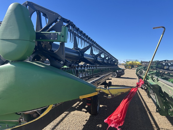 Used 2013 John Deere 635FD Combine Platforms at Horizon Ag & Turf in Lloydminster, AB - Photo5