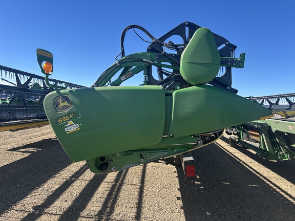 Used 2013 John Deere 635FD Combine Platforms at Horizon Ag & Turf in Lloydminster, AB - Photo4