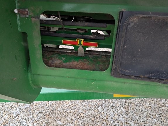 Photo of 2013 John Deere 640FD