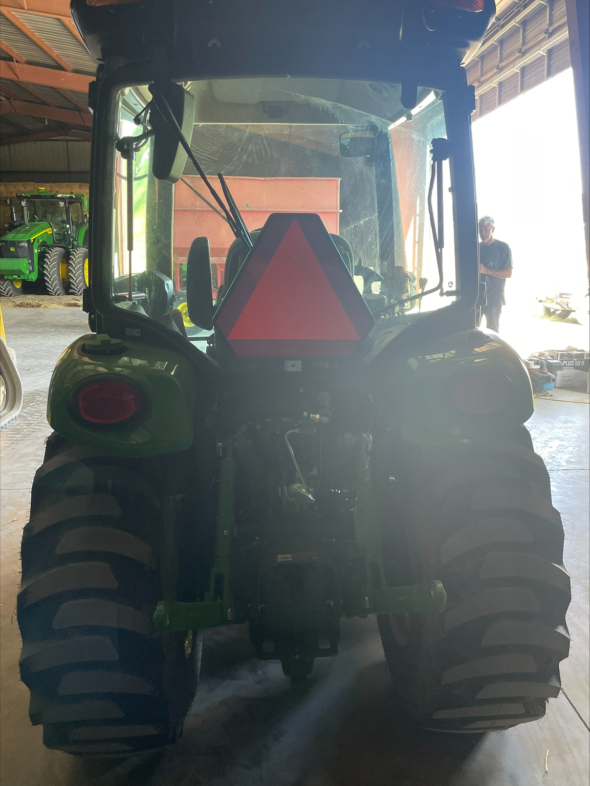 2024 John Deere 3046R Image 8