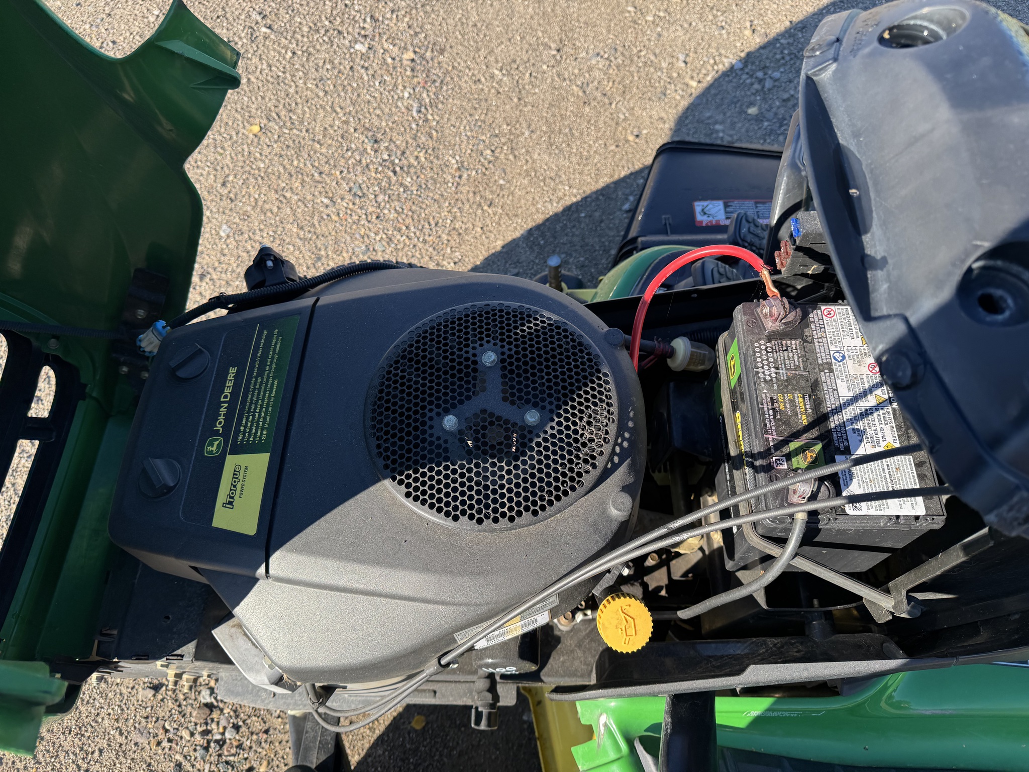 2006 John Deere X324 Image 4