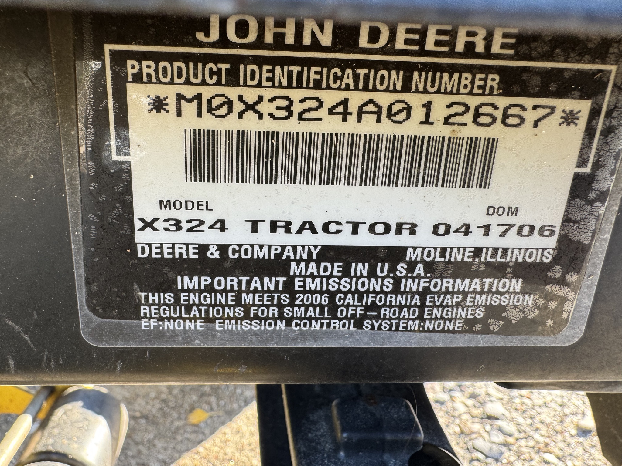 2006 John Deere X324 Image 5