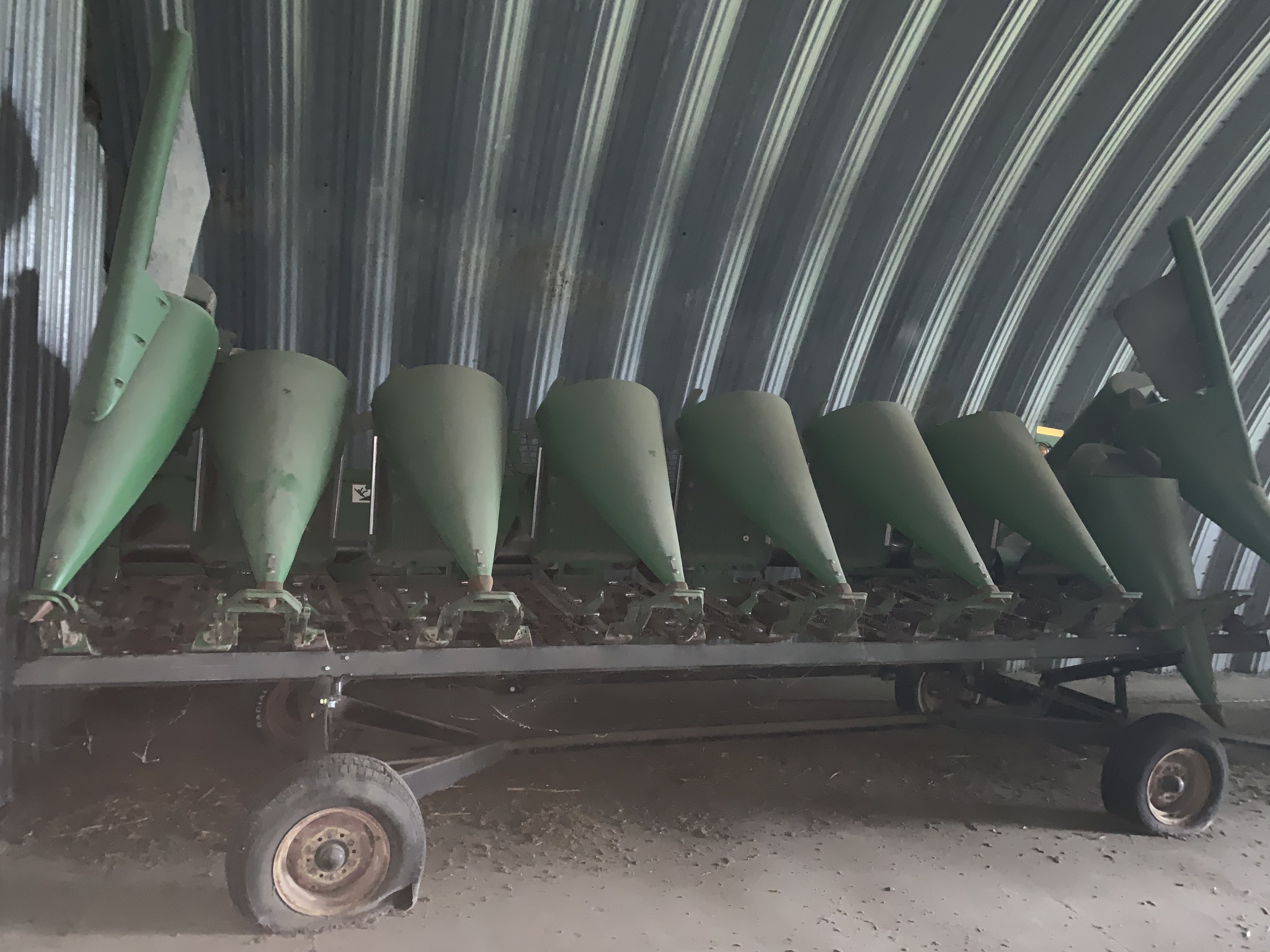 2000 John Deere 893 Image 2