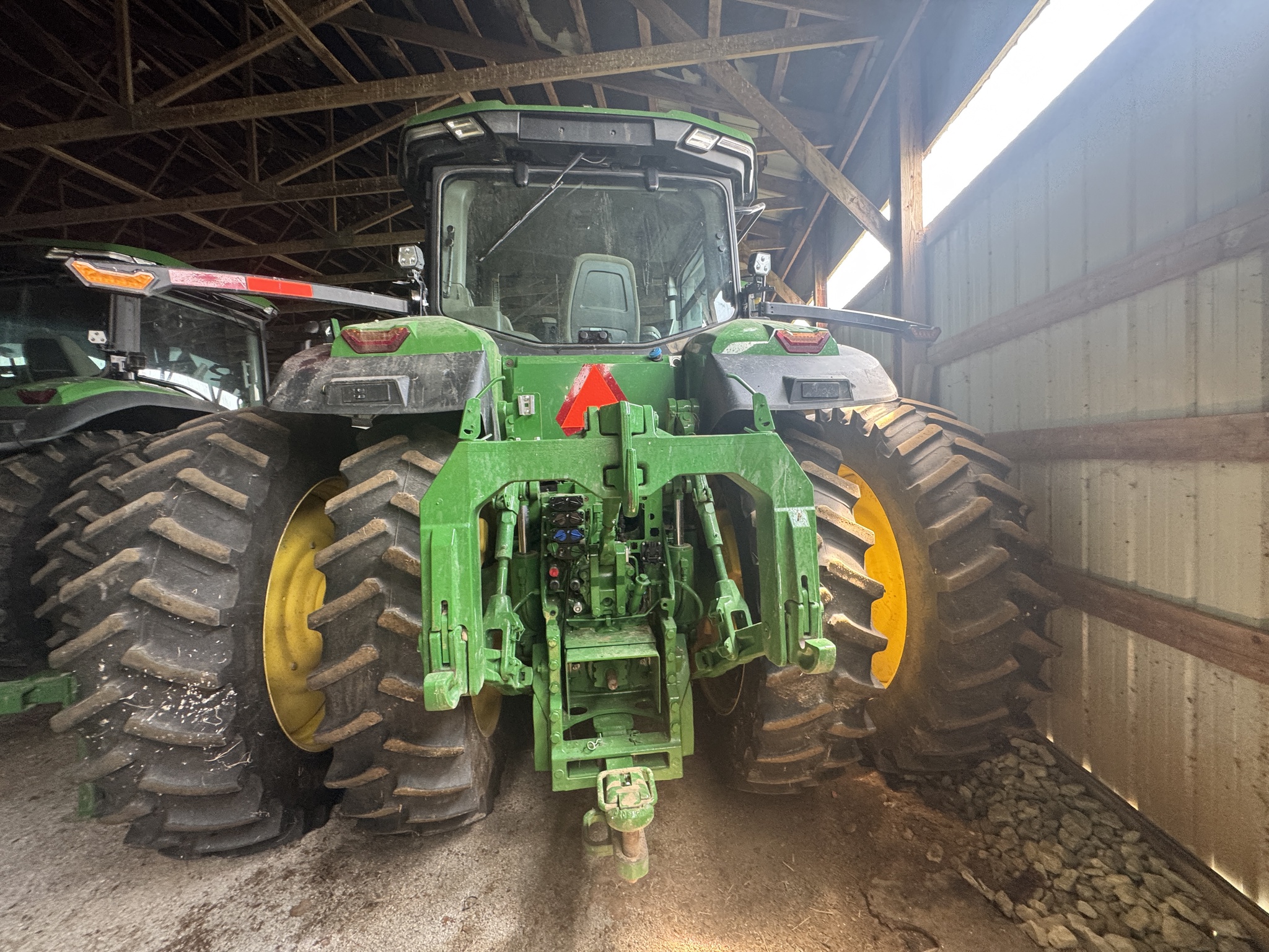2023 John Deere 8R 340 Image 6