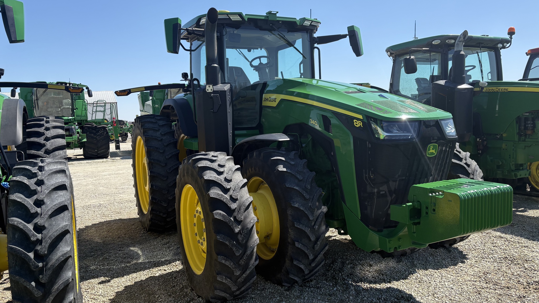 2023 John Deere 8R 340 Image 2