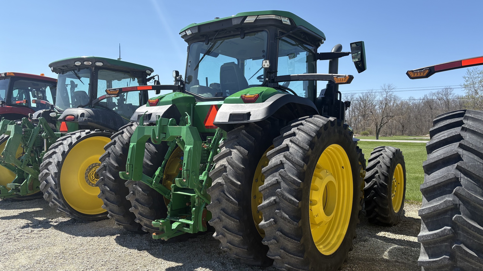 2023 John Deere 8R 340 Image 4