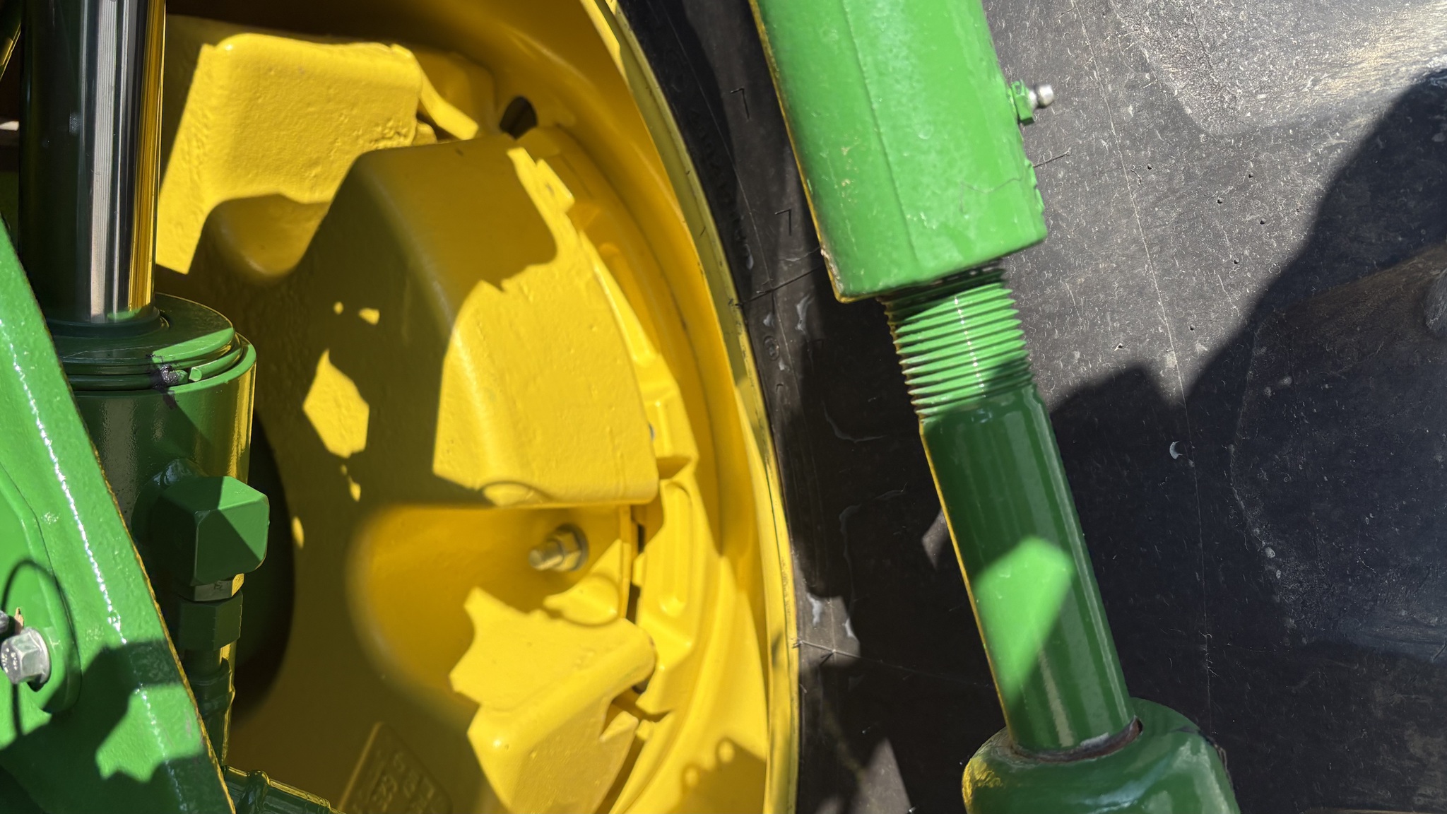 2023 John Deere 8R 340 Image 20