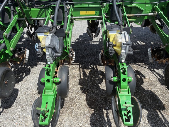 2011 John Deere 1770NT CCS