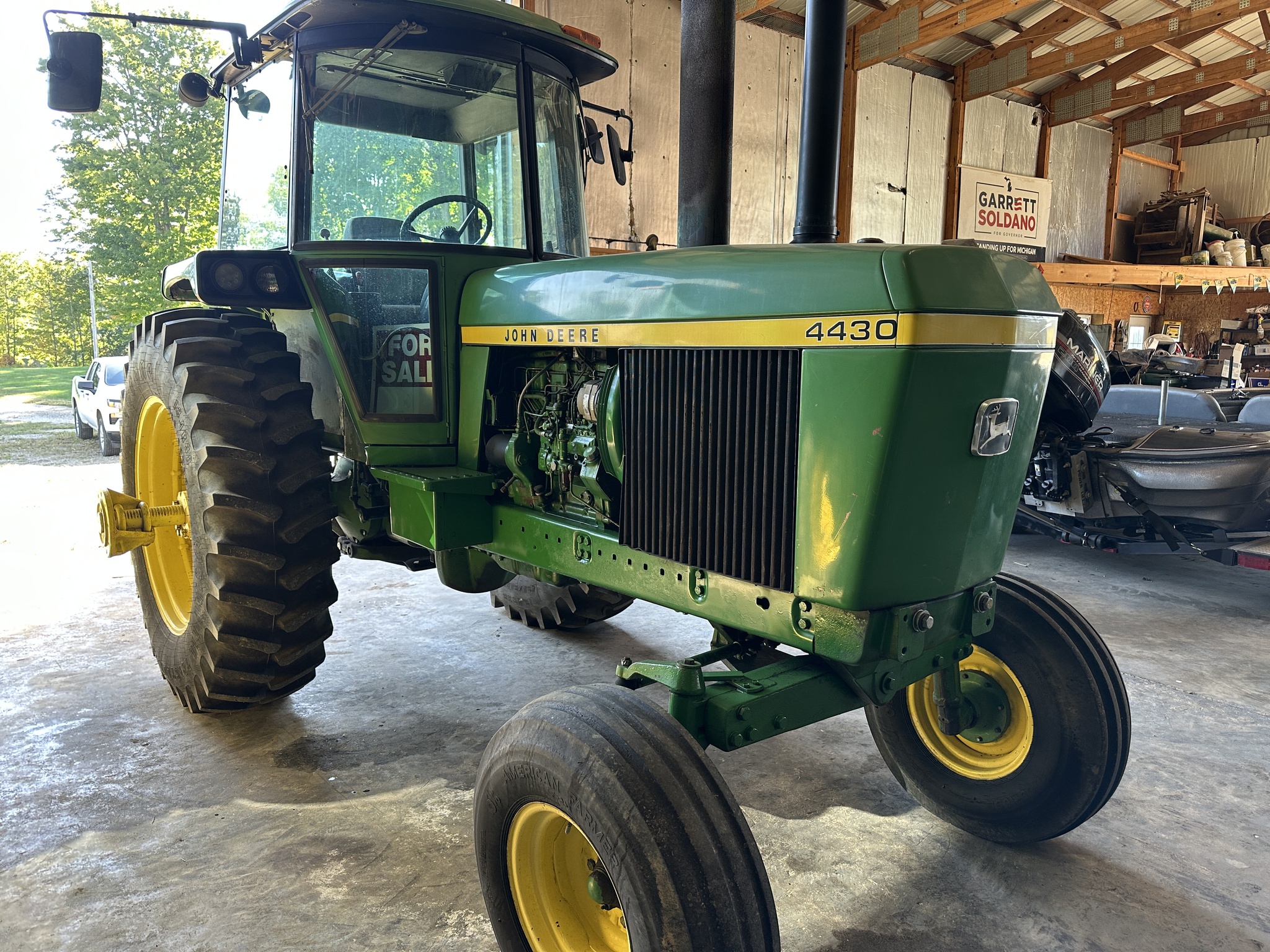 1976 John Deere 4430 Image 1