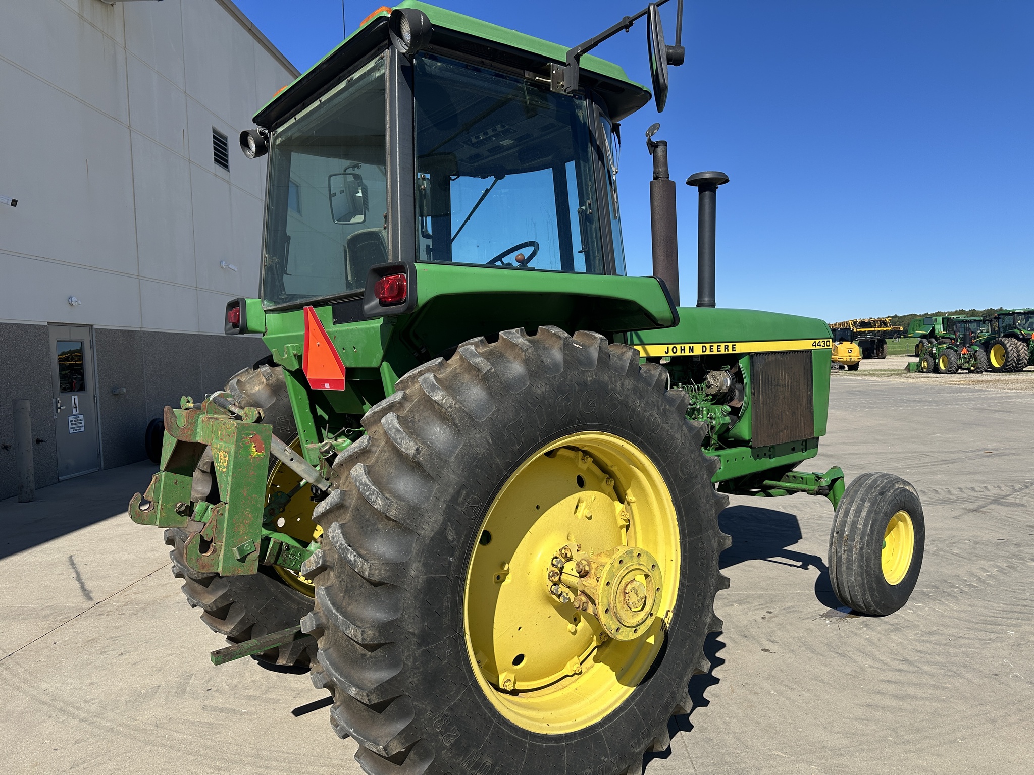 1976 John Deere 4430 Image 3