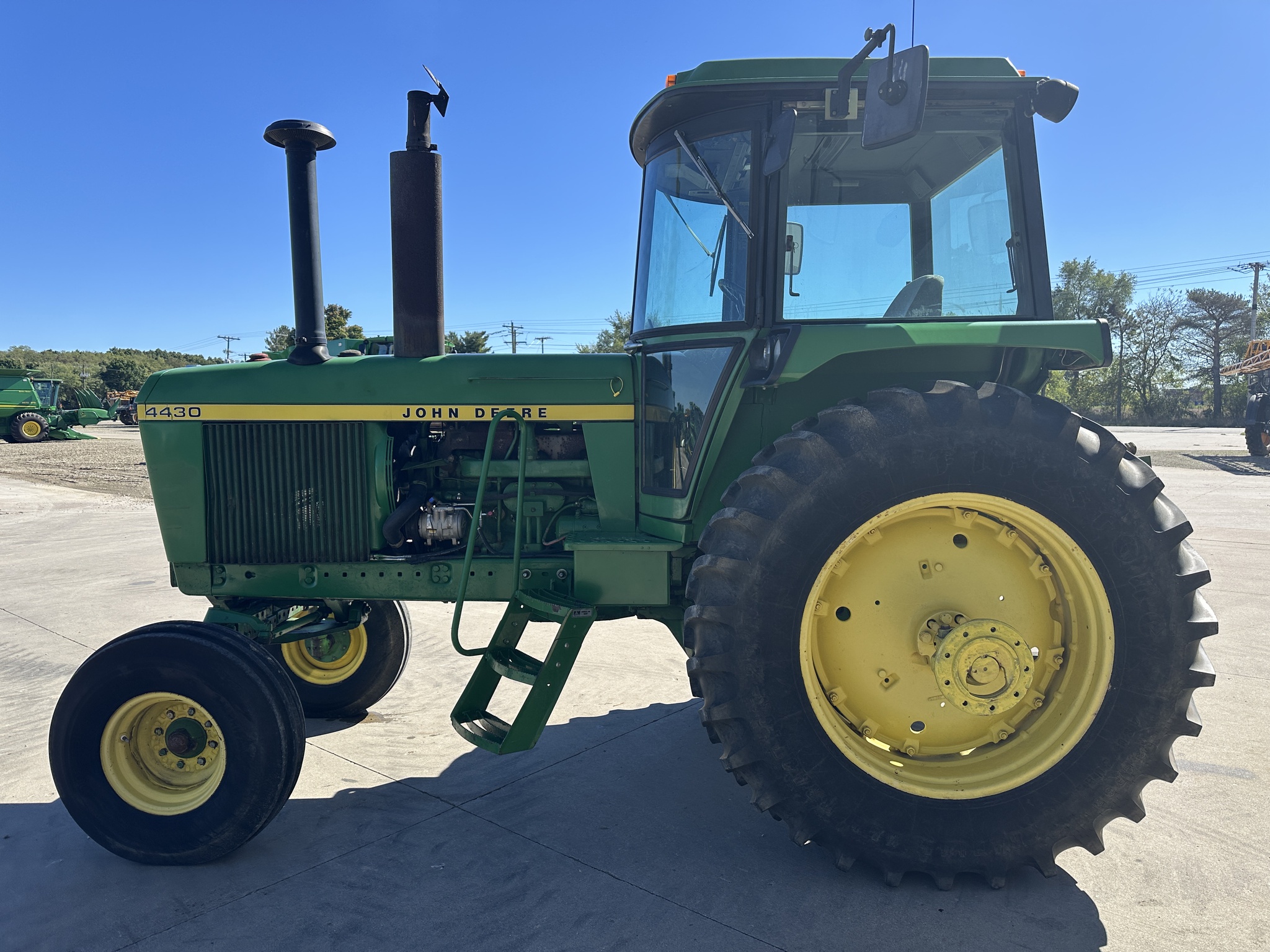 1976 John Deere 4430 Image 6
