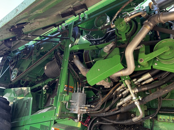 2016 John Deere S680 - Photo18