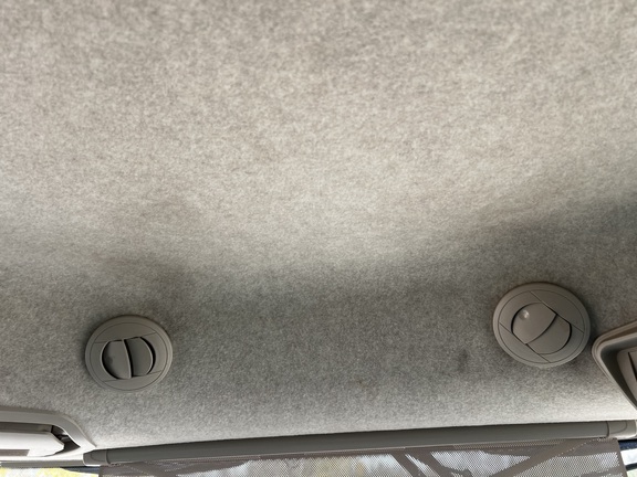 2016 John Deere S680 - Photo33