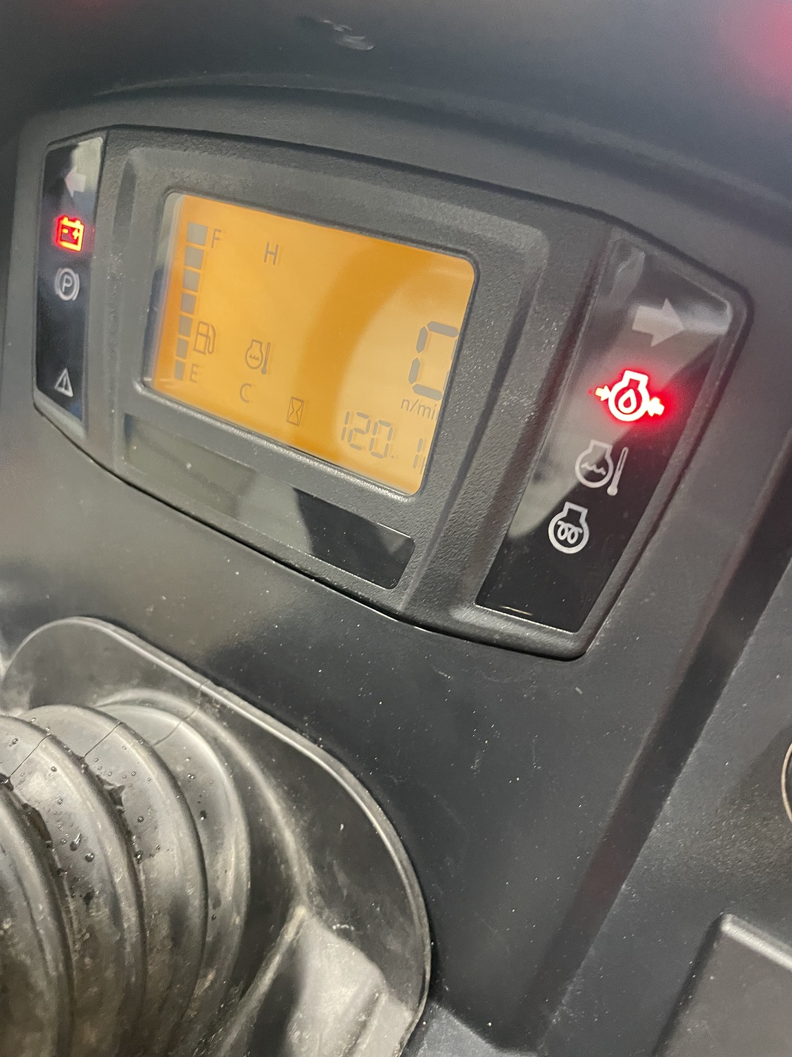2022 Kubota LX2610 Image 11
