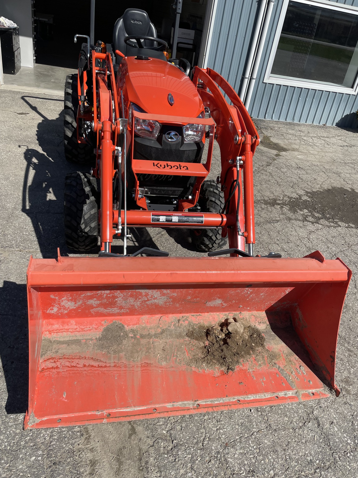 2022 Kubota LX2610 Image 7