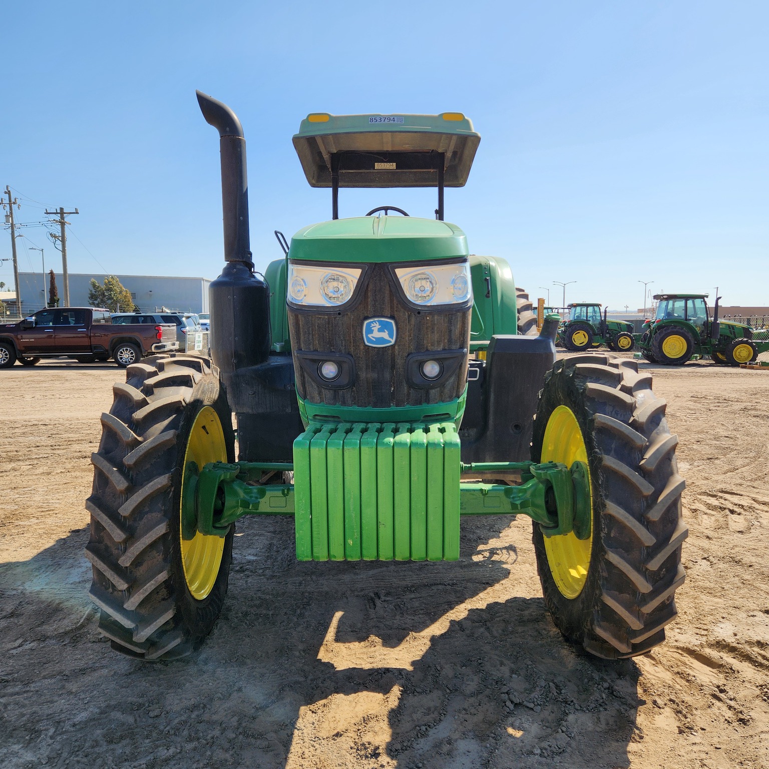 2016 John Deere 6155M Image 8