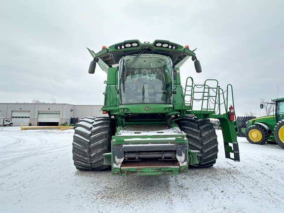 2018 John-Deere S770