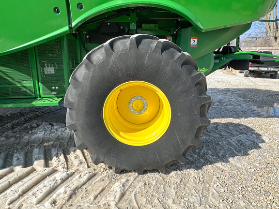 2018 John-Deere S770