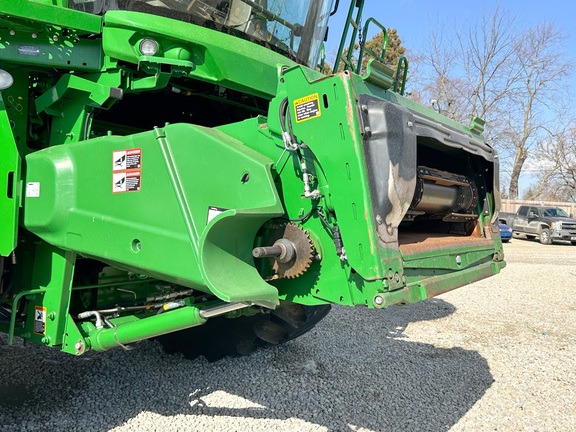 2018 John-Deere S770