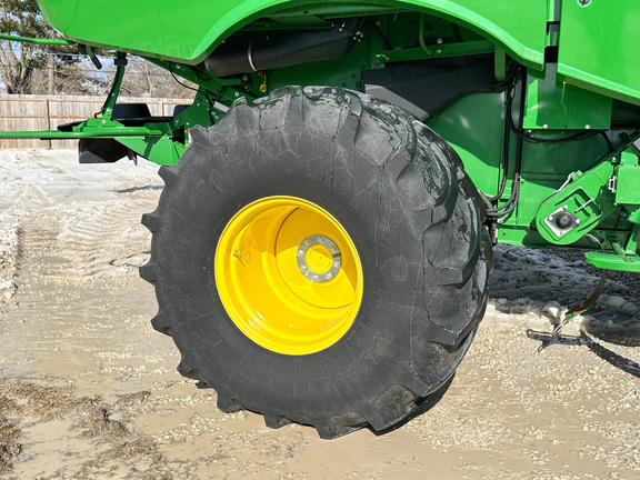 2018 John-Deere S770