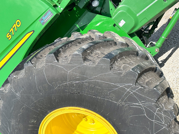 2018 John-Deere S770
