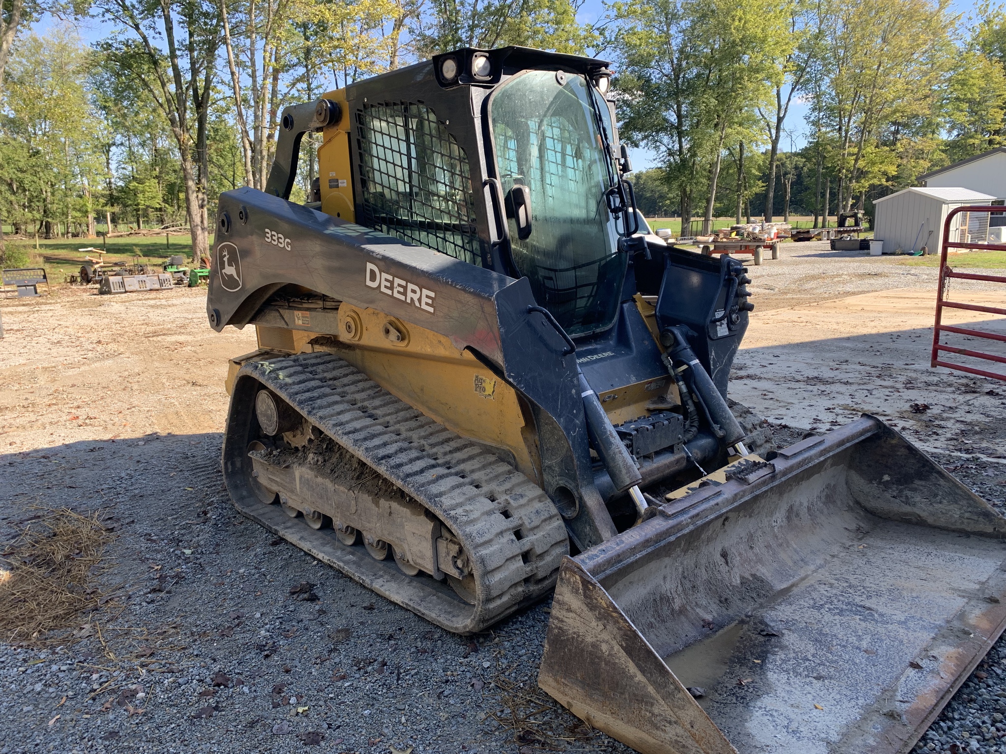 2020 John Deere 333G Image 5