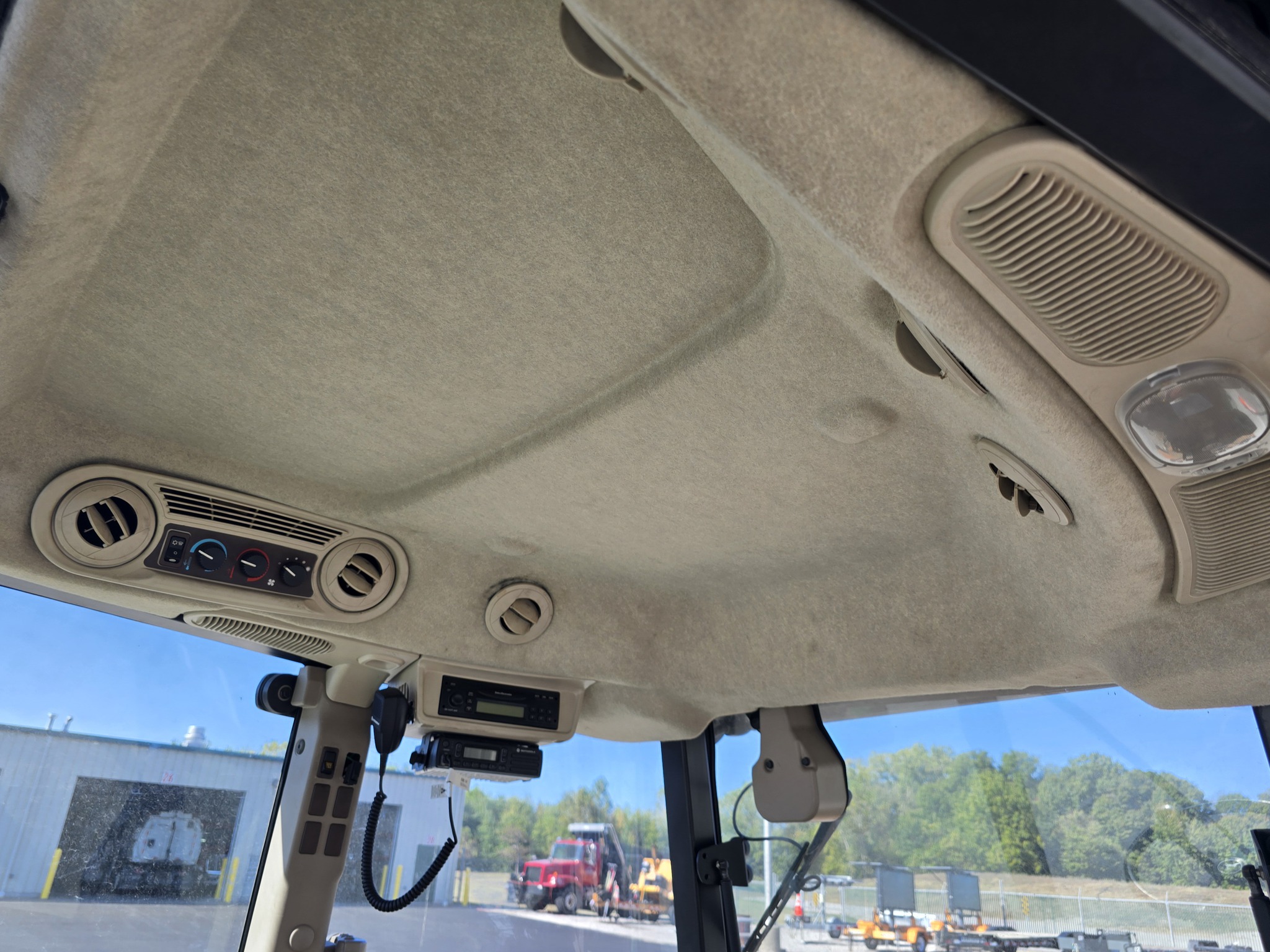 2006 John Deere 5425 Image 19