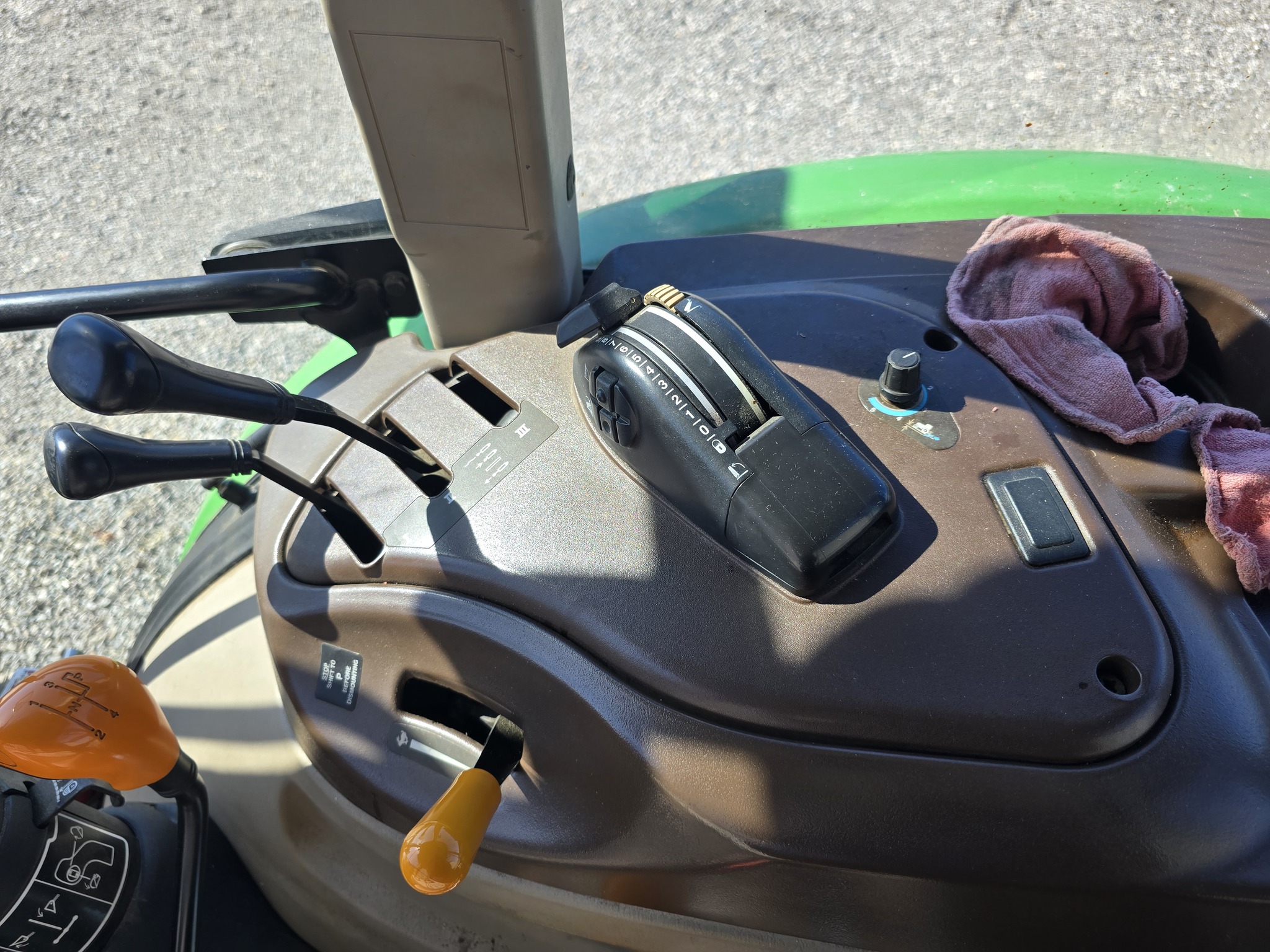 2006 John Deere 5425 Image 21