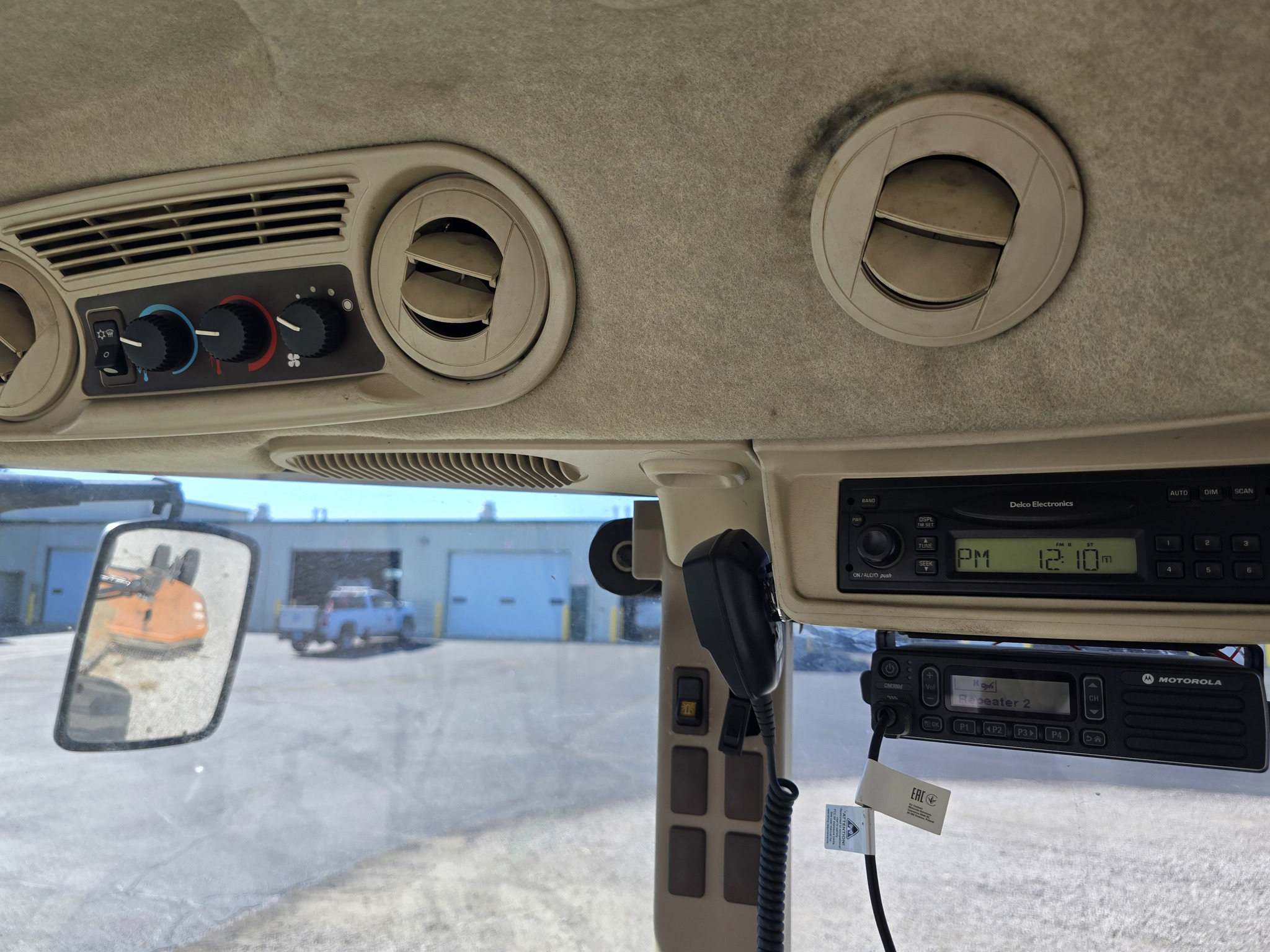 2006 John Deere 5425 Image 25