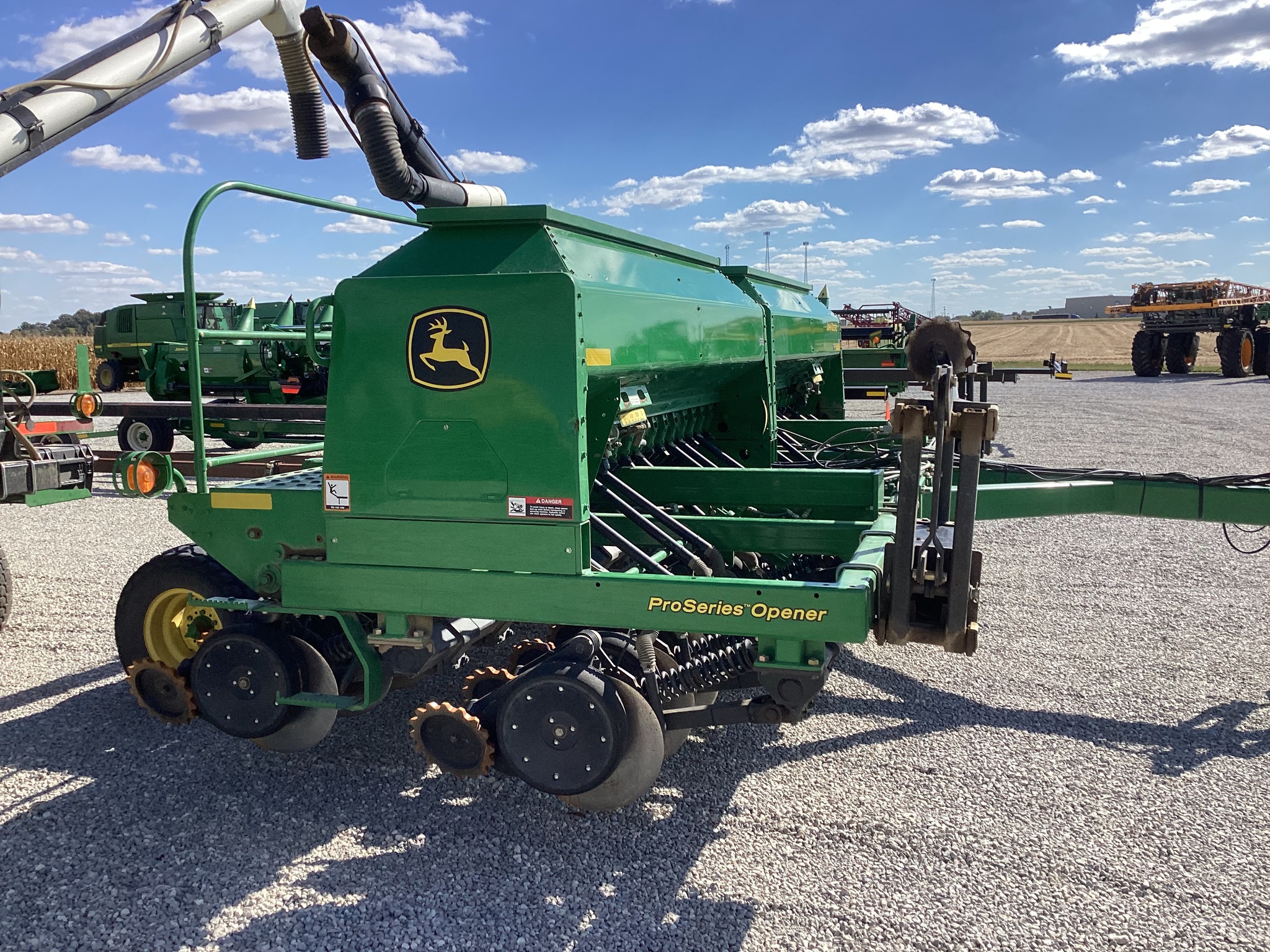 2005 John Deere 1590 Image 2