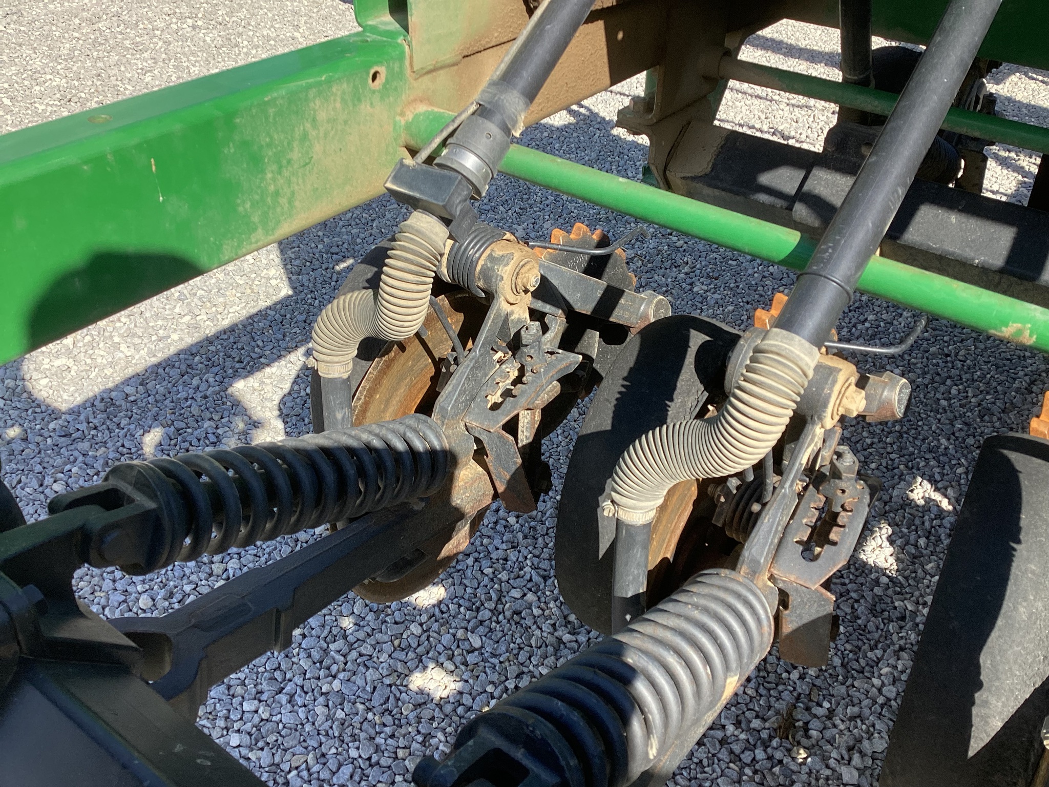 2005 John Deere 1590 Image 15