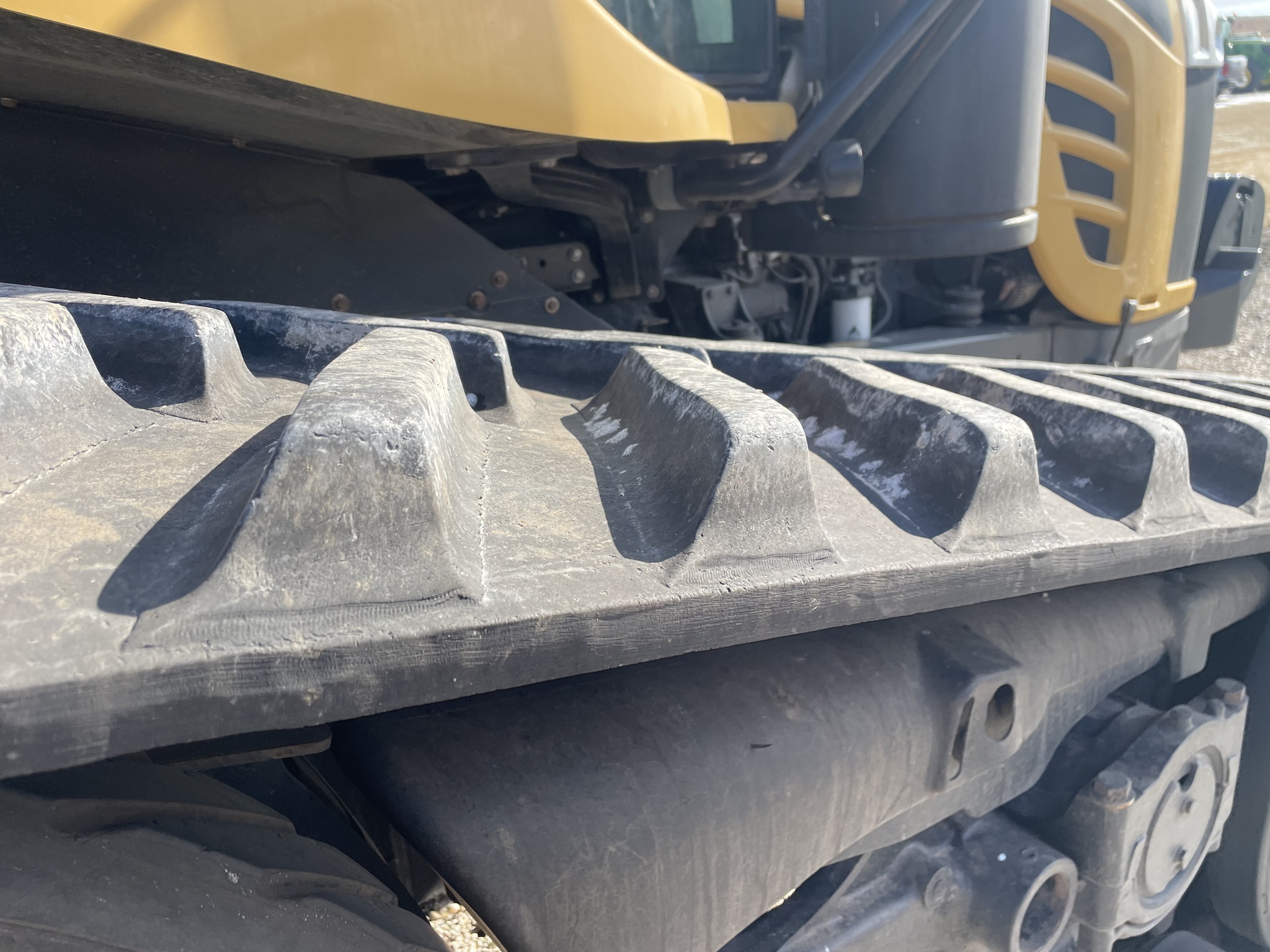  2015 Challenger MT765E at Heritage Tractor in Geneseo, IL