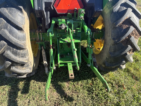 Photo of 2018 John Deere 5055E